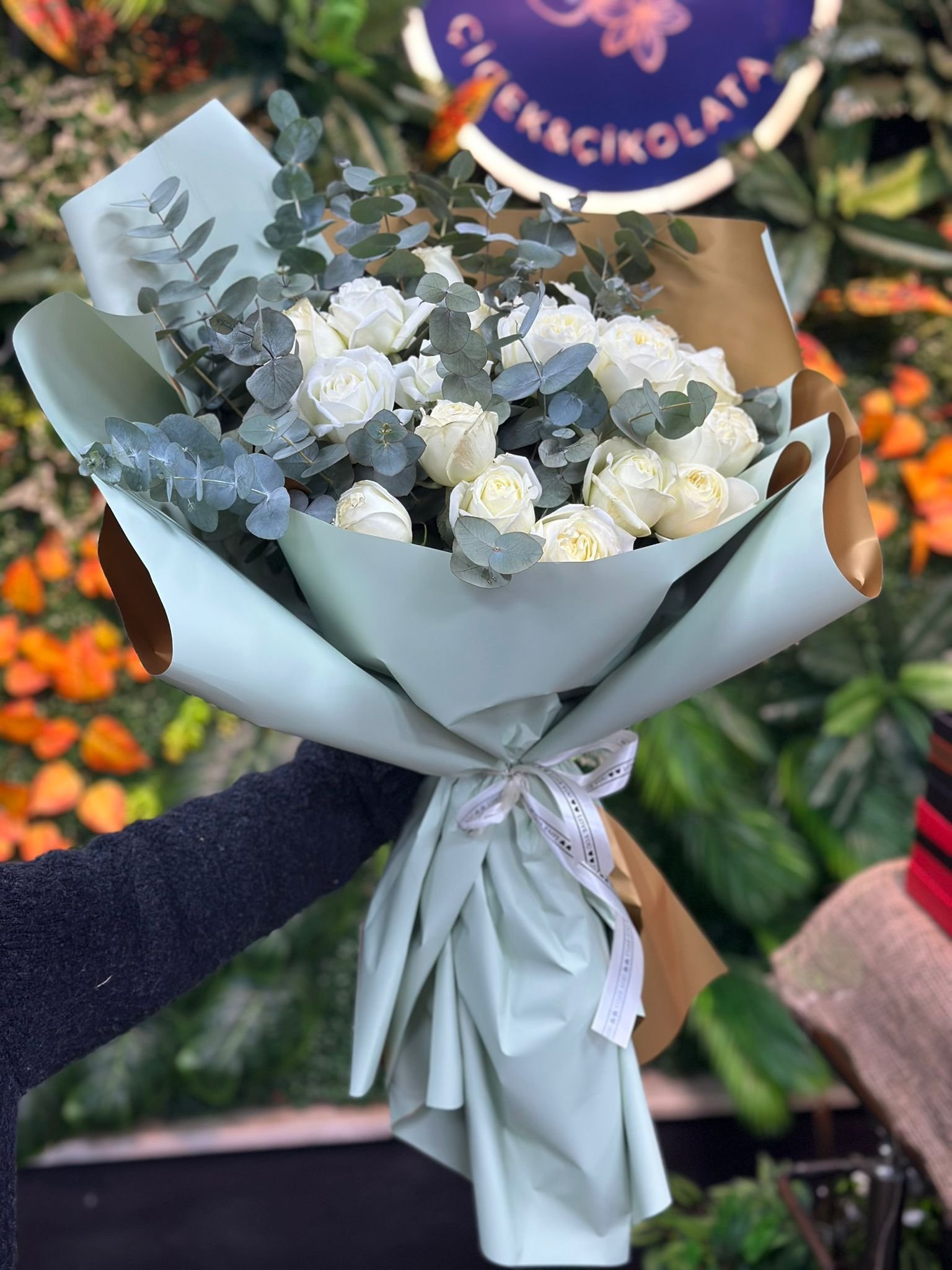 21'li Beyaz Gül Buketi